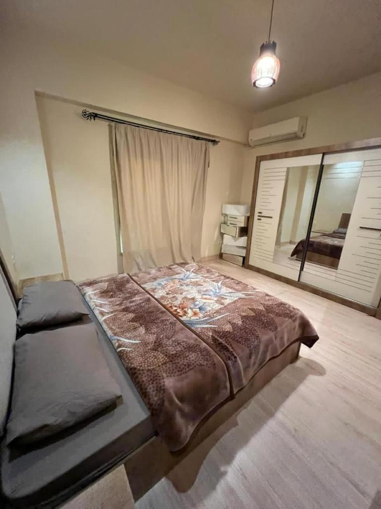 New Cairo Guest House Down Town Females Only Shared Apartment Exterior photo